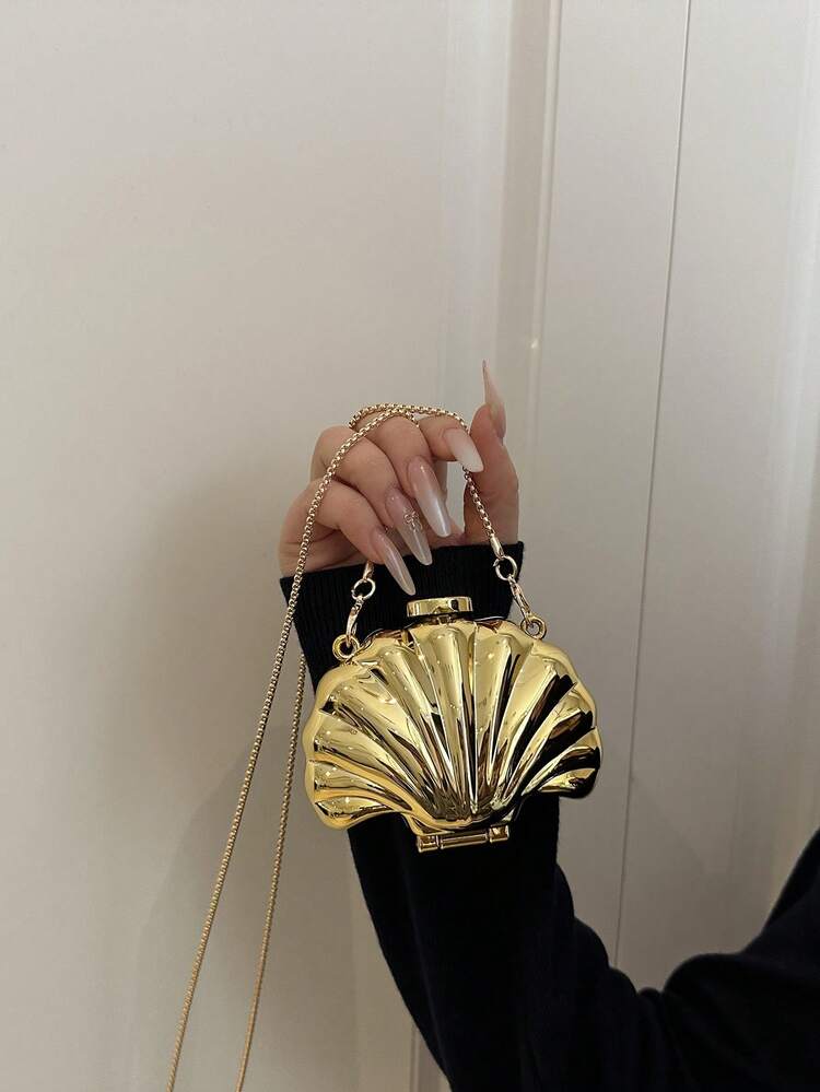 Shell Shaped Mini Evening Clutch Bag detail photo 4 - Evening Bags at ShopKaar