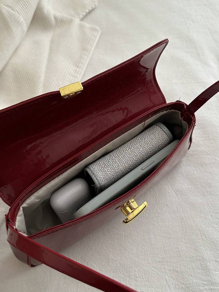 Retro Faux Leather Underarm Shoulder Bag detail photo 7 - Shoulder Bags at ShopKaar