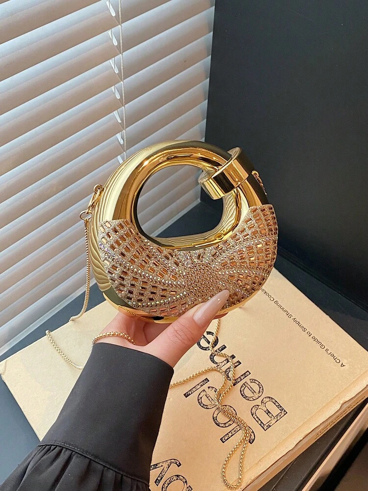 Acrylic Crescent Moon Clutch Bag with Chain detail photo 6 - Mini Bags at ShopKaar