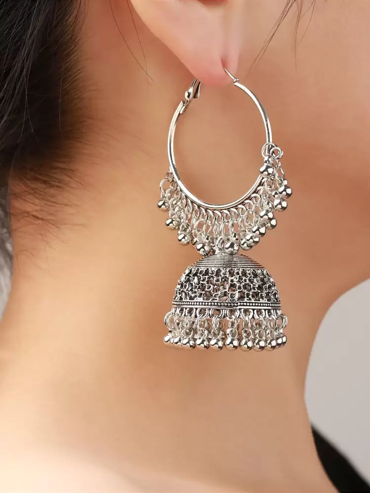 Retro Vintage Fashion Earrings detail photo 2 - Earrings at ShopKaar