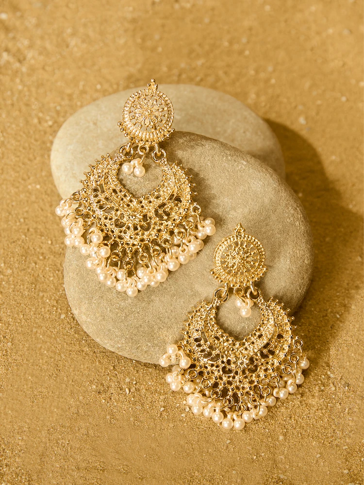 Faux Pearl Tassel Drop Earrings detail photo 2 - Earrings at ShopKaar