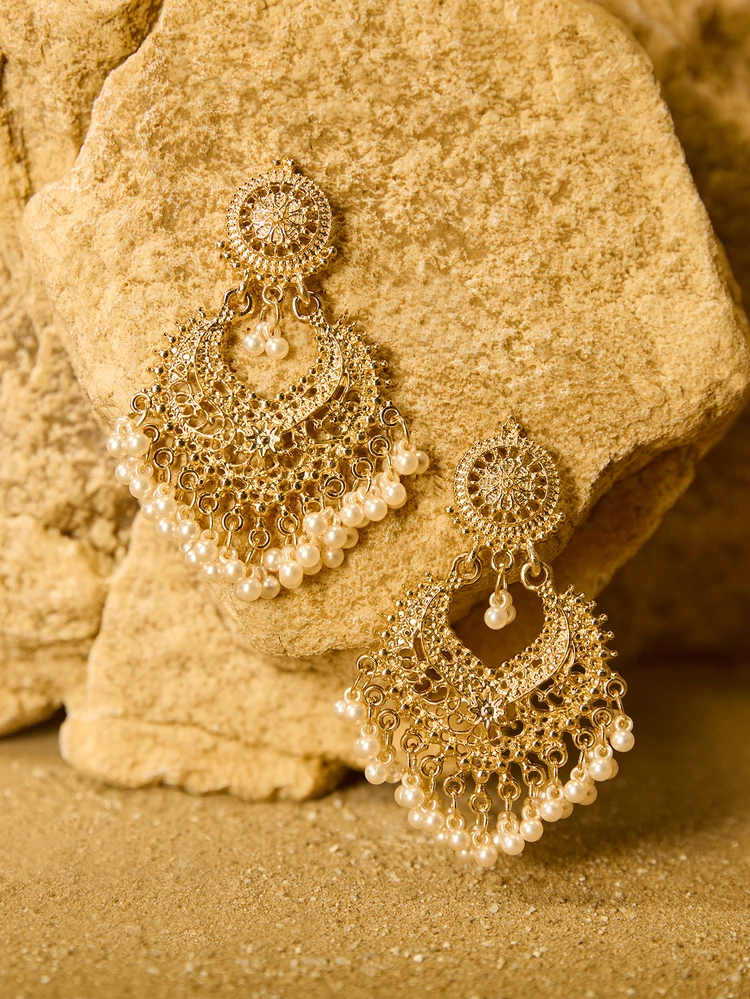 Faux Pearl Tassel Drop Earrings detail photo 3 - Earrings at ShopKaar